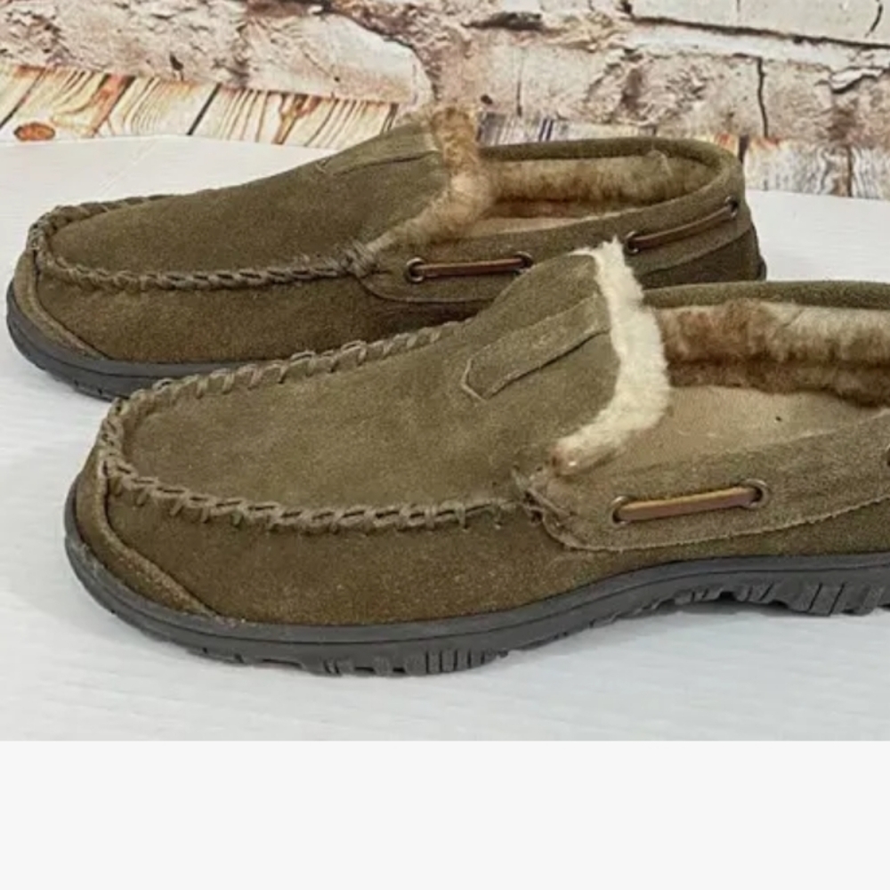 👣CLARKS Dawson Indoor/ Outdoor Moccasins in Sage